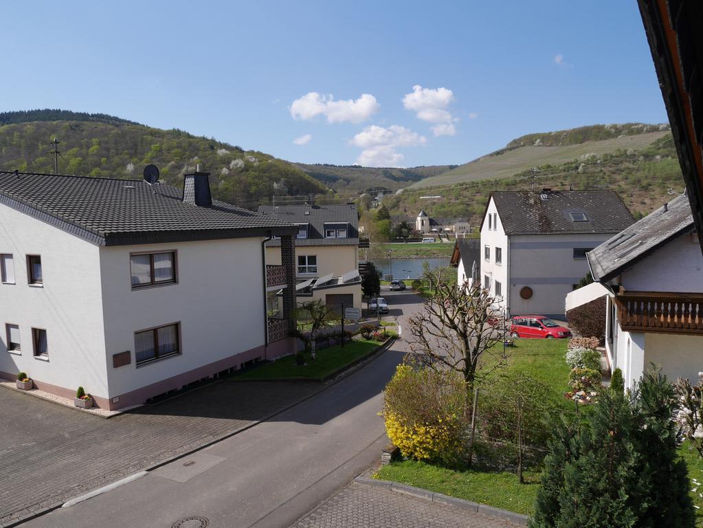 Ferienwohnungen Forneck Zeltingen-Rachtig Esterno foto