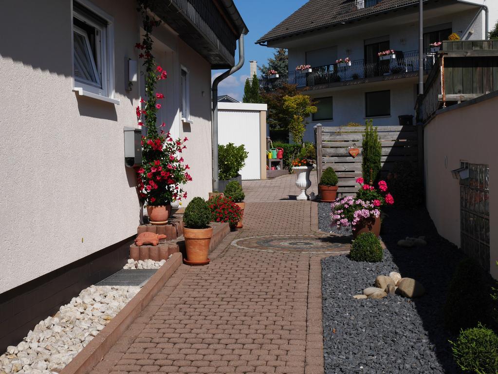 Ferienwohnungen Forneck Zeltingen-Rachtig Esterno foto